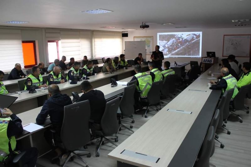 Trafik kazalarında ‘Koordineli Çalışma ve Olay Yeri Yönetimi’ eğitimi
