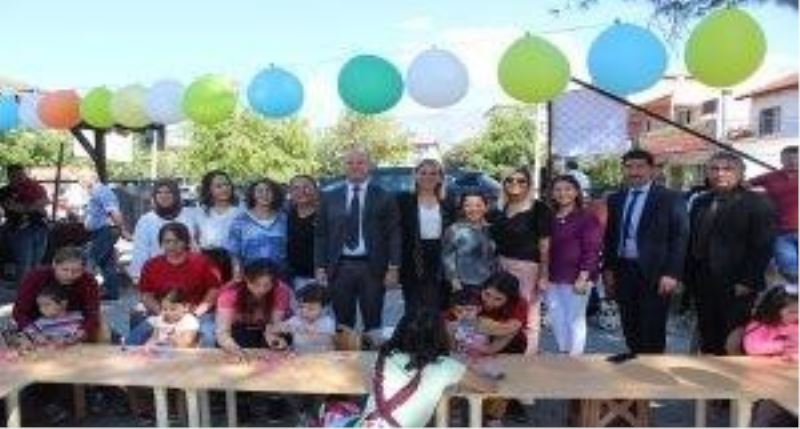 Köyceğiz’de okulla tanışmamış çocuklarla şenlik yapıldı

