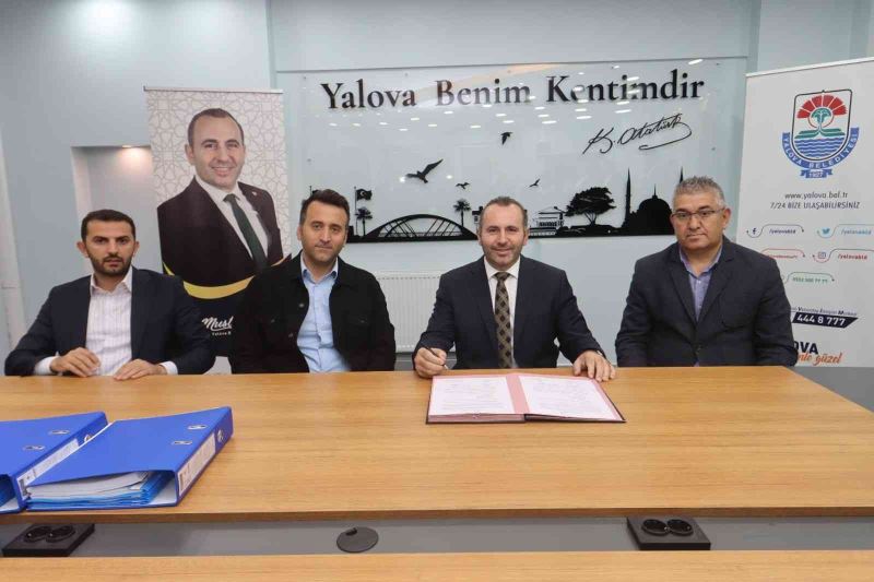 Yalova Belediyesi’nde 500 milyonluk dev projenin imzaları atıldı
