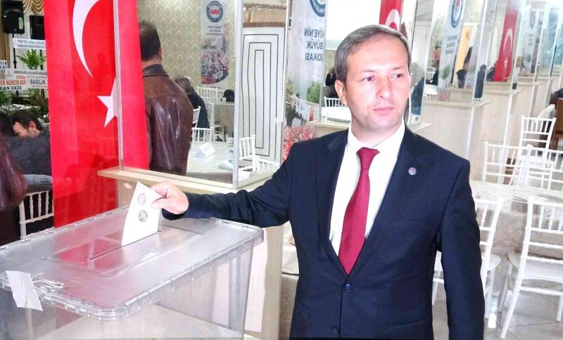 Eğitim-Bir-Sen Kütahya 1 No’lu Şube’de Genel Kurul heyecanı
