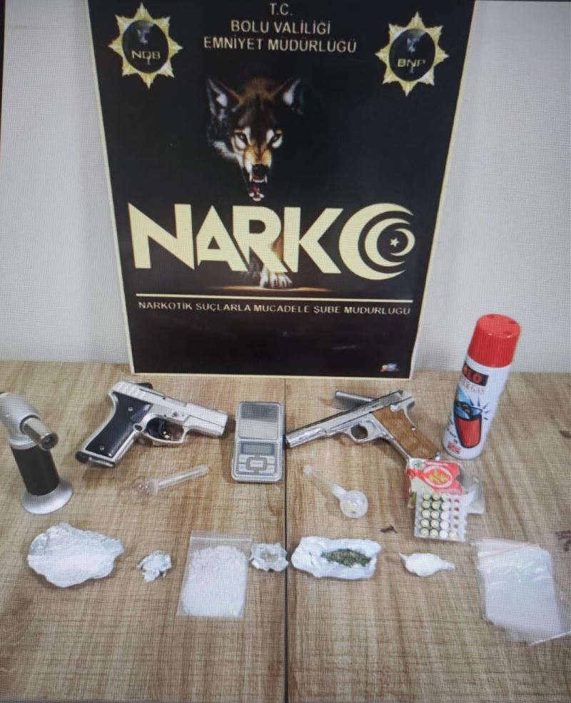 Uyuşturucu sattığı gerekçesiyle yargılanan sanığı savunması da kurtarmadı
