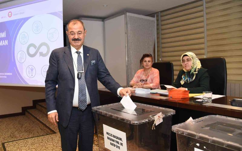 GSO’da Konukoğlu ve Ünverdi yeniden başkanlığa seçildi
