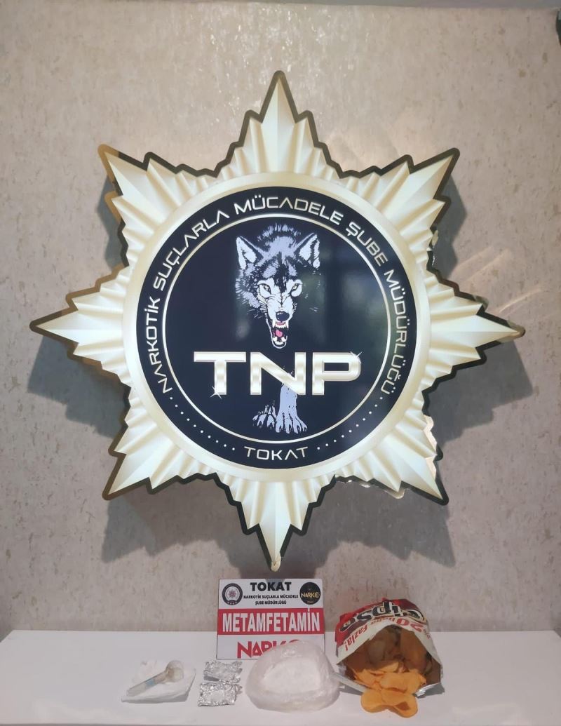 Cips paketinden uyuşturucu çıktı
