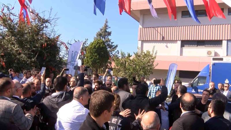 Tuzla Belediye Başkanı Şadi Yazıcı’ya İSKİ atık su arıtma tesisi açılışında saldırı
