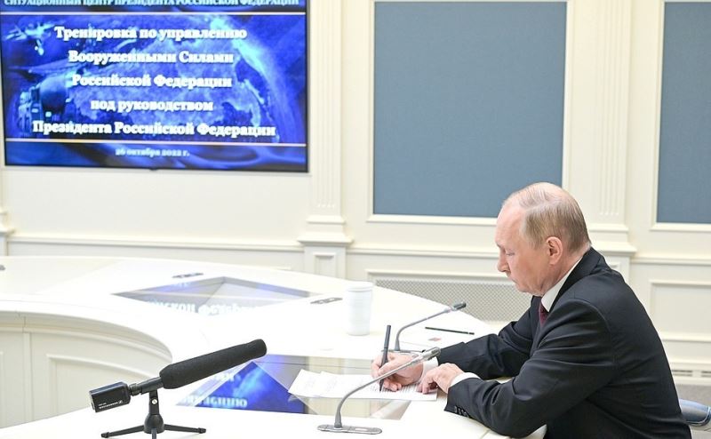 Rusya’dan nükleer silahlarla tatbikat
