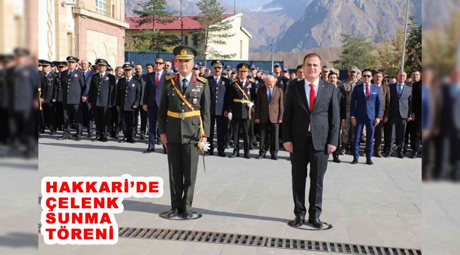 Hakkari’de çelenk sunma töreni