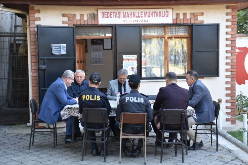 Kaymakam Sağlam, mahalle muhtarları ile bir araya geldi
