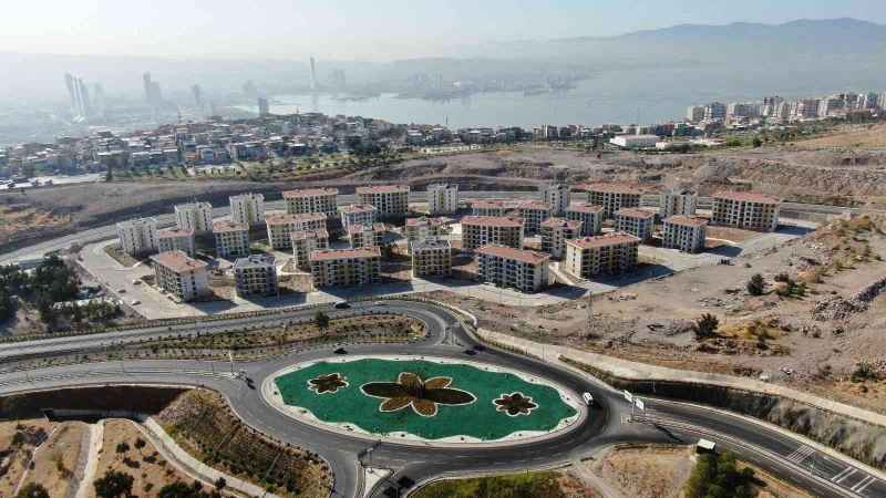 İzmir’de rezerv alandaki deprem konutlarının tamamı yıl sonuna kadar teslim edilecek
