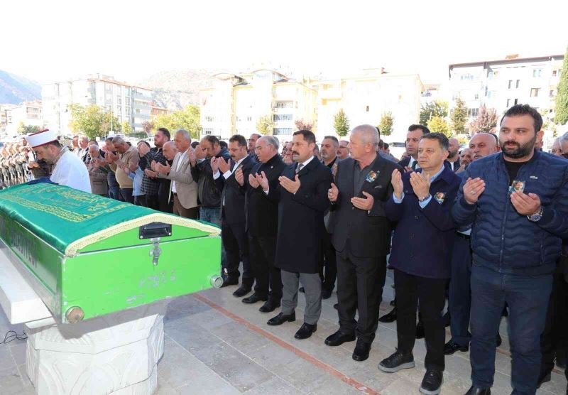 Gazeteci Ferhat Lap son yolculuğuna uğurlandı
