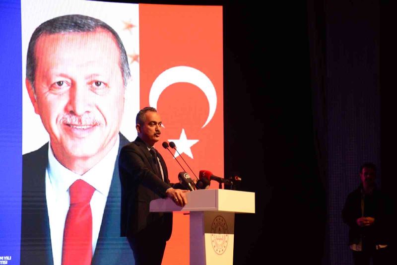 Bakan Özer’den okul idarecilerine: 