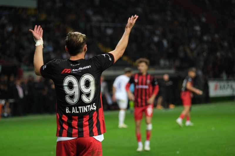 24Erzincanspor’un seyirci sayısı birçok Süper Lig takımını geride bıraktı
