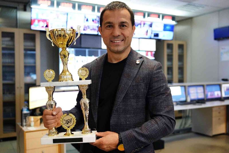 Şeref Eroğlu: 