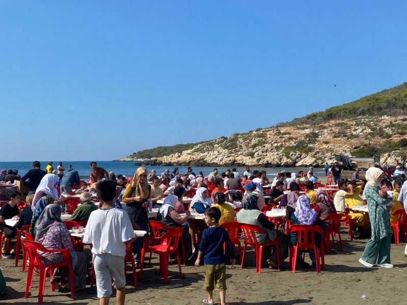 Seydikemer’de 20 yıldır bir araya gelip dua ediyorlar
