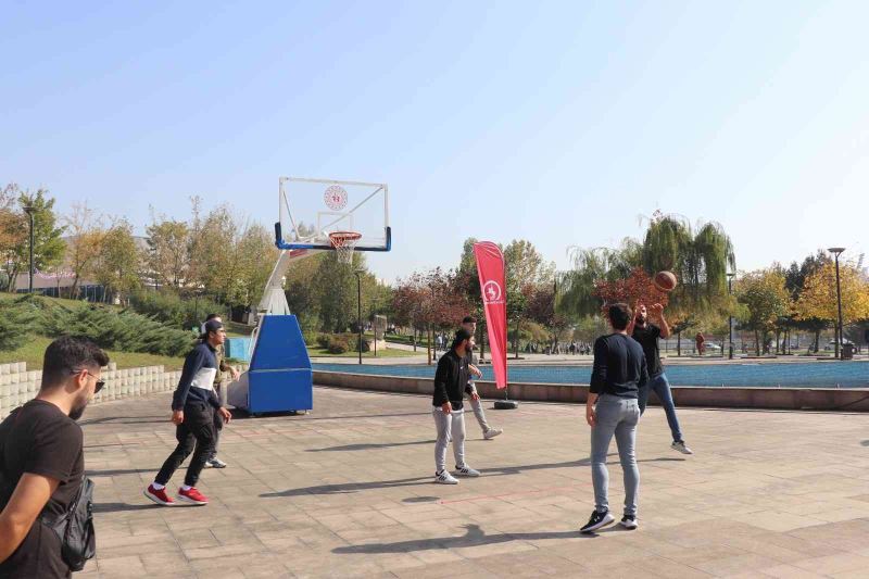 Hem spor yaptılar hem de kaynaştılar
