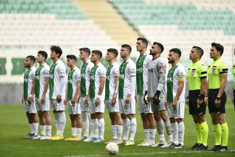 TFF 2. Lig: Bursaspor: 1 - Isparta 32 Spor: 2

