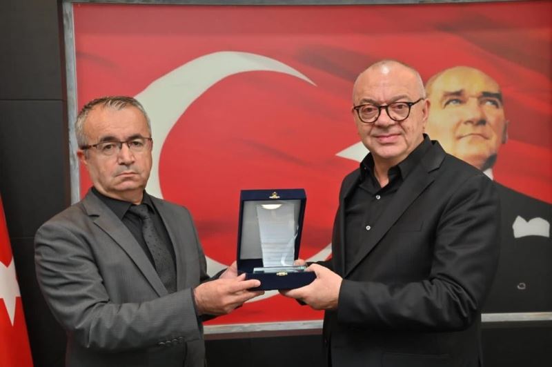 Manisa’nın ulaşımda çevreci yatırımına ’Mükemmellik’ ödülü
