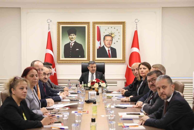 Bağımlılıkla mücadele toplantısı yapıldı
