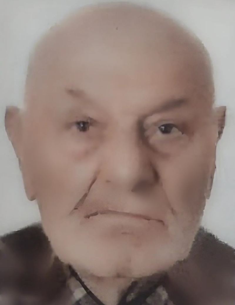 Bina ile bahçe arasındaki boşluğa düşen yaşlı adam hayatını kaybetti
