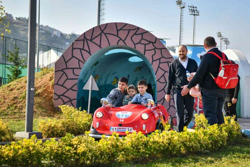 Çocuk Trafik Eğitim Pisti, trafik bilinci aşılıyor
