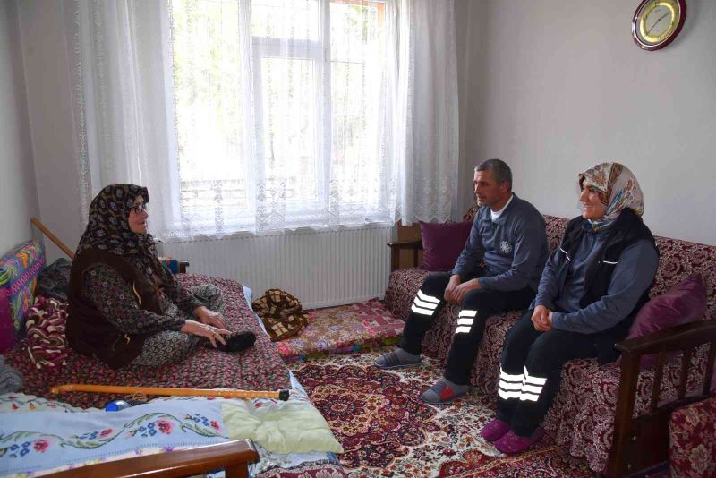 Selçuklu’da yaşlı ve muhtaç vatandaşlar unutulmuyor
