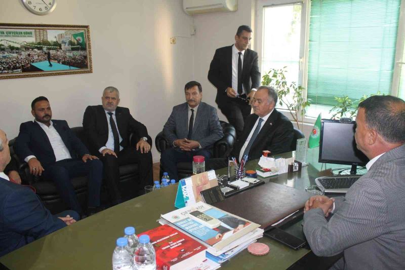 MHP’li Akçay’dan 6’lı masaya aday eleştirisi
