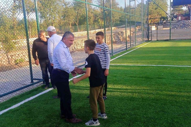 Bekdiğin sentetik çim sahaya kavuştu
