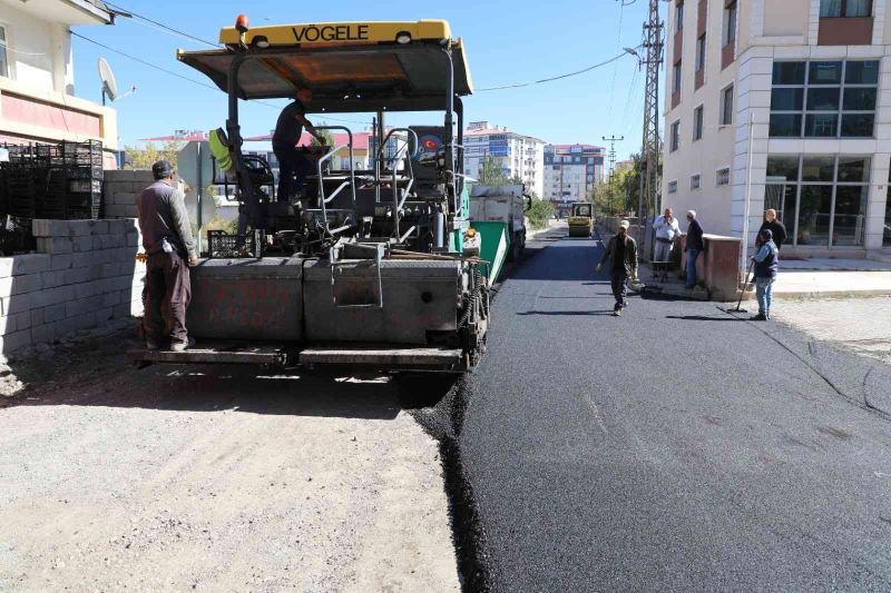 Kars’a kayyumla hizmet geldi
