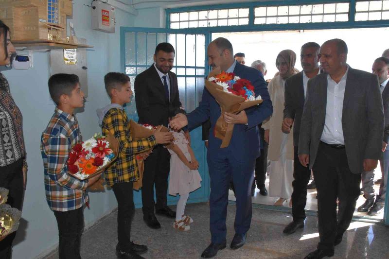 Siverek’te işitme engellileri okulu eğitim öğretime başladı
