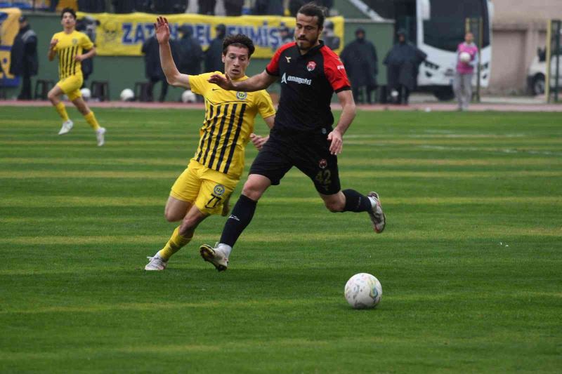 TFF 2. Lig: Tarsus İdman Yurdu: 0 - Anagold 24 Erzincanspor: 4
