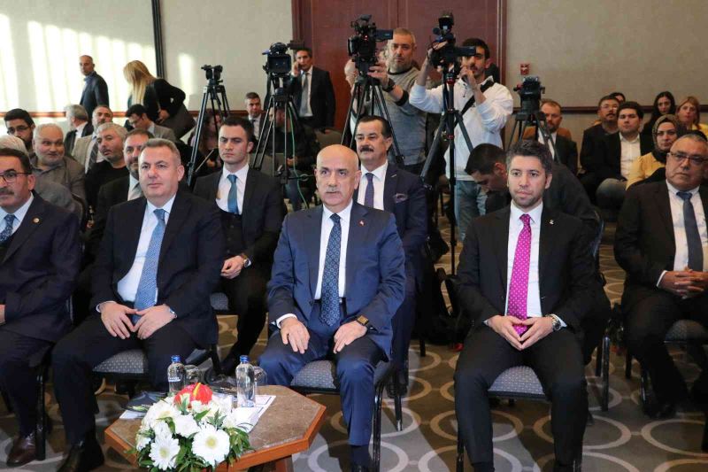 Bakanı Kirişci: “Tüm paydaşlarımızla birlikte ‘Su Verimliliği Seferberliği’ başlattık