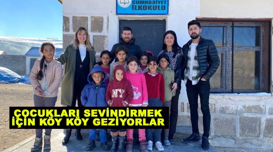 Çocukları sevindirmek için köy köy geziyorlar
