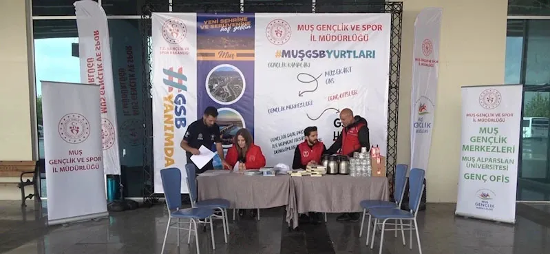 Muş’a gelen öğrenciler otogarda karşılandı