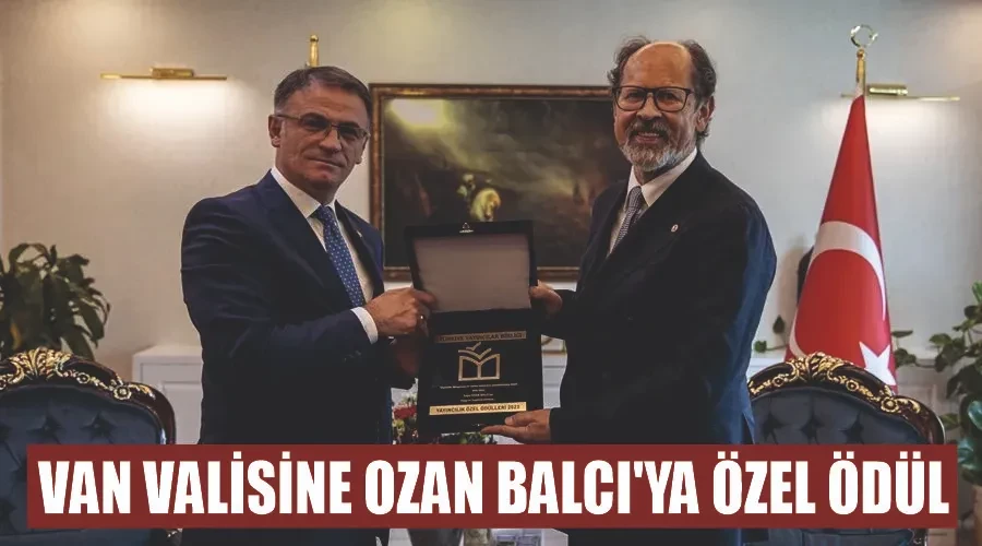 Van Valisine Ozan Balcı