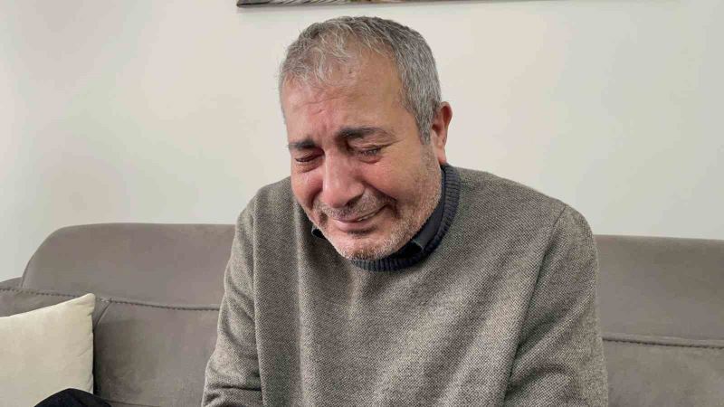 Acılı babanın gözü kulağı deprem bölgesinden gelecek haberde
