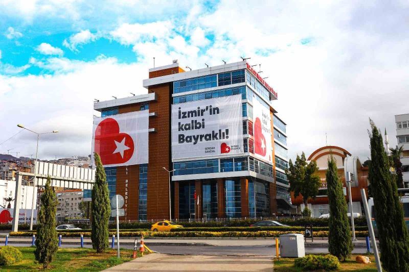 Bayraklı’da bin öğrenciye beslenme desteği: 