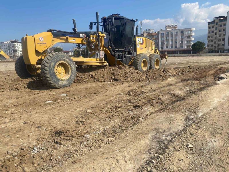 İskenderun’da konteyner kentlerin altyapısını Denizli Büyükşehir yapıyor
