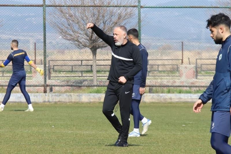 Menemen FK, 5’te 5 yapmak istiyor
