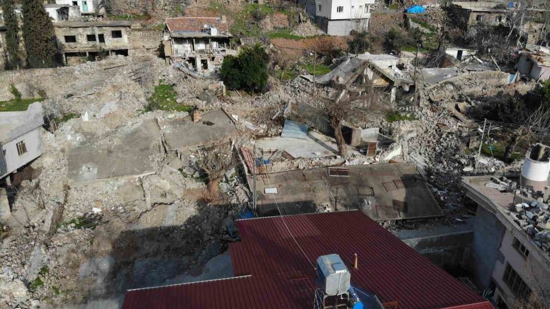 (Özel) Asrın felaketi Hatay’da bir köyü yerle bir etti
