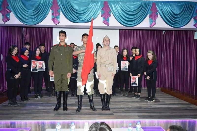 Şuhut’ta İstiklal Marşı’nı kabulü töreni
