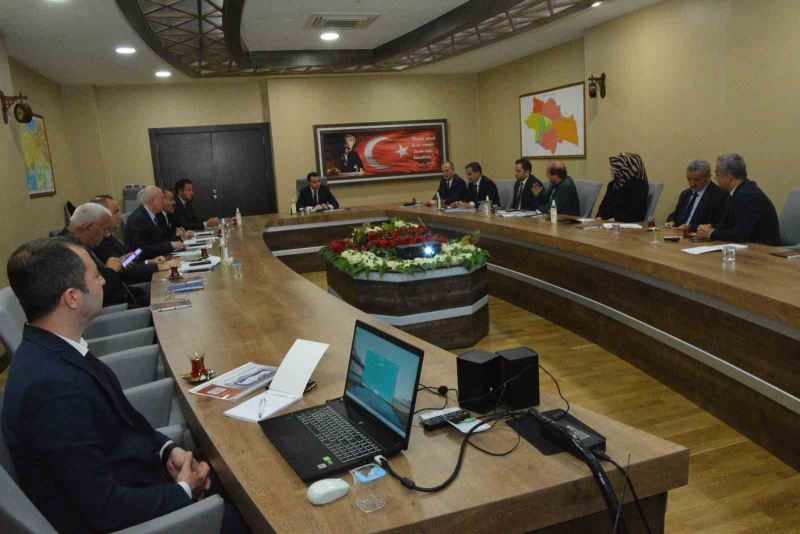 Siirt’te deprem durum değerlendirme toplantısı yapıldı
