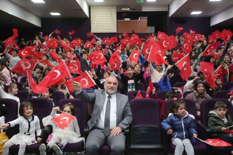 Canik’te Çanakkale şehitleri anıldı.
