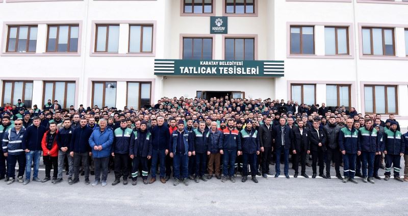 Karatay Belediyesinden Hatay’da görev yapan personele teşekkür
