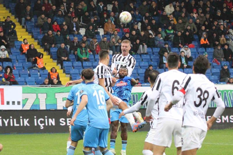 Altay’da Eric Björkander de golle tanıştı
