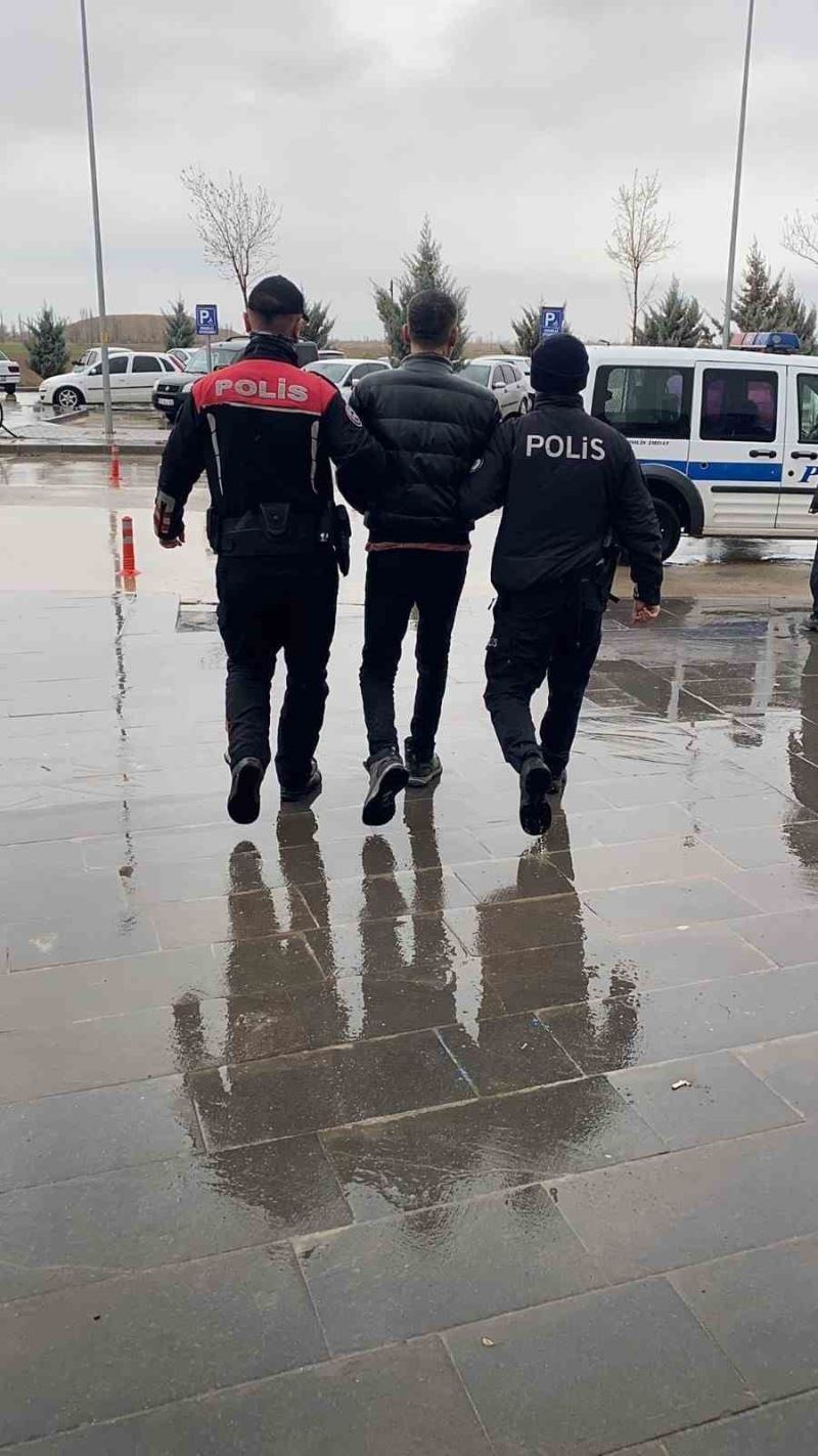 Suç makinesi şafak operasyonuyla yakalandı
