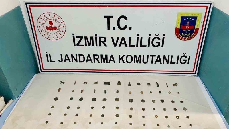 Tarihi eser kaçakçısı kıskıvrak yakalandı
