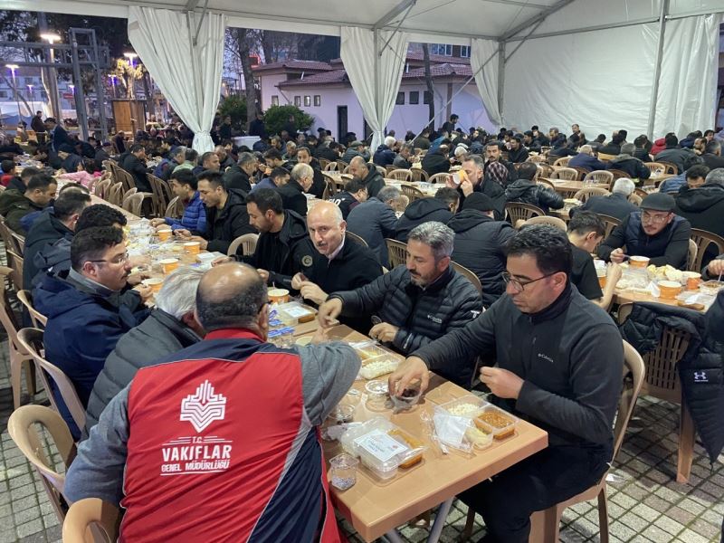 Adıyaman’da ilk iftar dualarla açıldı
