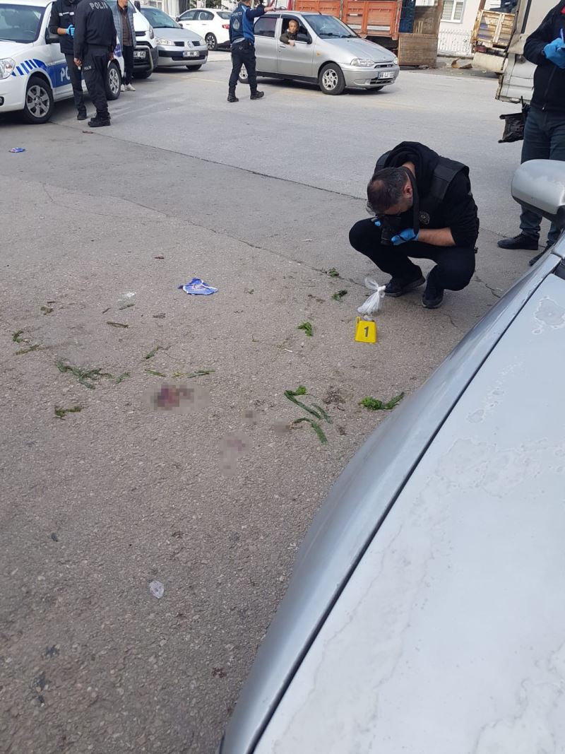 Pazarcılar arasındaki fiyat anlaşmazlığı pompalı tüfekli kavgaya dönüştü
