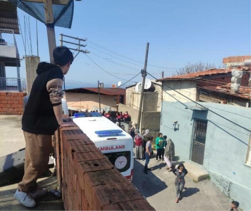 İki aile arasında çıkan kavga kanlı bitti: 3 yaralı
