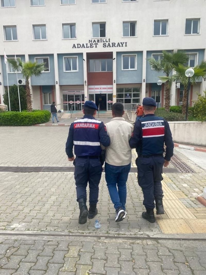 Hakkında hapis cezası bulunan şahıs jandarmadan kaçamadı
