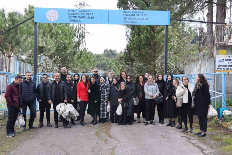 Belediye personellerine işaret dili eğitimi
